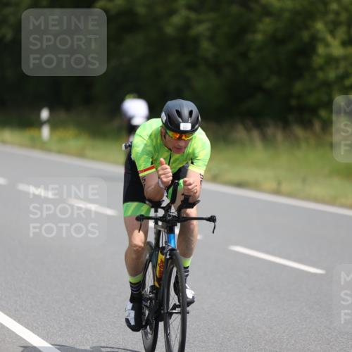 22.06.2025 - Viking Triathlon Yannick Fuchs http://msf.ph/oto/8102022 22.06.2025 12:05:07 Radfahren 50, 155, 169, 205, 418, 474, 507, 525, 547, 550 meine-sportfotos.de