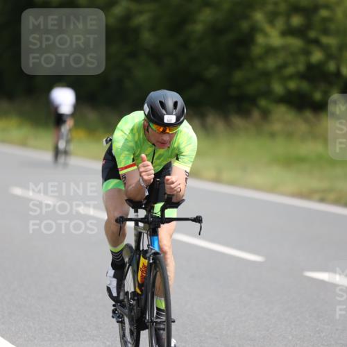 22.06.2025 - Viking Triathlon Yannick Fuchs http://msf.ph/oto/8102034 22.06.2025 12:05:07 Radfahren 50, 155, 169, 205, 418, 474, 507, 525, 547, 550 meine-sportfotos.de