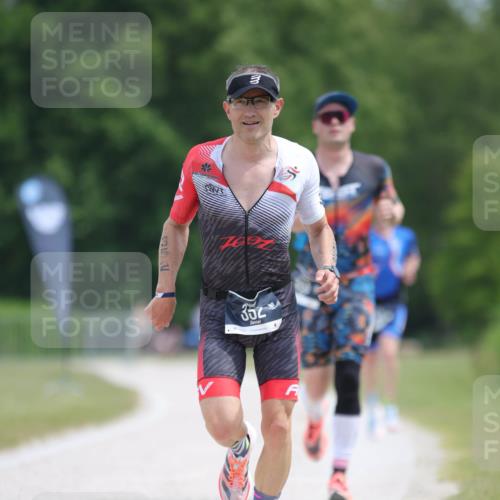 22.06.2025 - Viking Triathlon H.Heesch http://msf.ph/oto/8102071 22.06.2025 12:57:12 Laufen 352, 355 meine-sportfotos.de