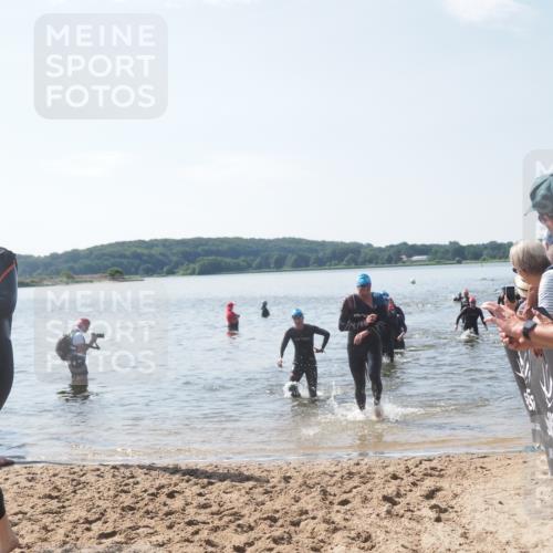 22.06.2025 - Viking Triathlon MichiJ http://msf.ph/oto/8102073 22.06.2025 10:45:53 Schwimmen 95, 217, 342, 360, 372, 425, 468, 519, 615, 621, 633 meine-sportfotos.de