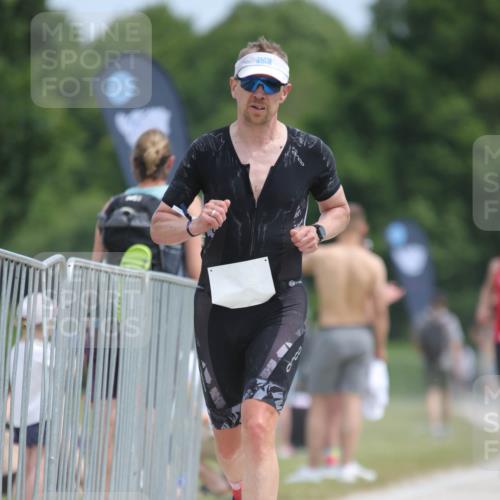 22.06.2025 - Viking Triathlon H.Heesch http://msf.ph/oto/8102097 22.06.2025 13:19:05 Laufen 34 meine-sportfotos.de
