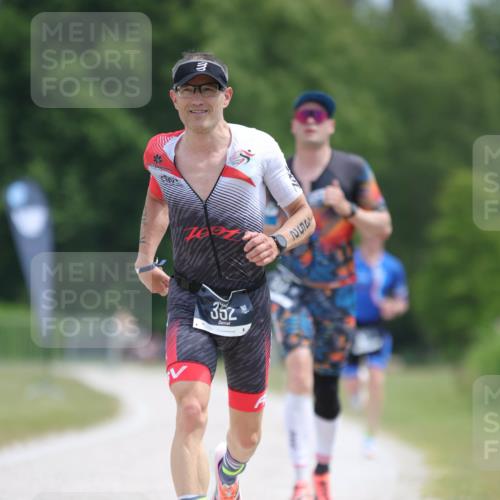 22.06.2025 - Viking Triathlon H.Heesch http://msf.ph/oto/8102103 22.06.2025 12:57:12 Laufen 352, 355 meine-sportfotos.de