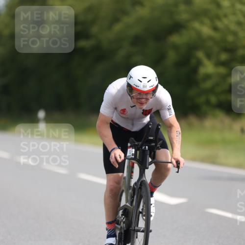 22.06.2025 - Viking Triathlon Yannick Fuchs http://msf.ph/oto/8102141 22.06.2025 11:26:14 Radfahren 15, 234, 272, 298, 556 meine-sportfotos.de