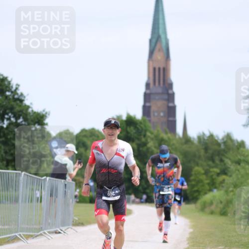 22.06.2025 - Viking Triathlon H.Heesch http://msf.ph/oto/8102142 22.06.2025 12:57:14 Laufen 52, 352, 355 meine-sportfotos.de
