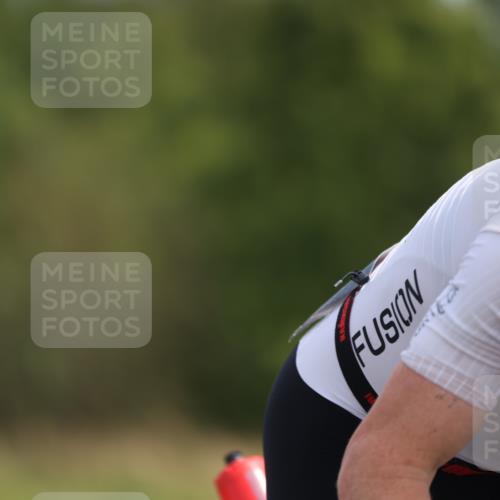 22.06.2025 - Viking Triathlon Yannick Fuchs http://msf.ph/oto/8102202 22.06.2025 11:26:15 Radfahren 15, 234, 272, 298, 556 meine-sportfotos.de