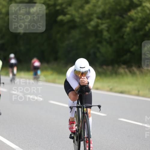 22.06.2025 - Viking Triathlon Yannick Fuchs http://msf.ph/oto/8102206 22.06.2025 12:05:13 Radfahren 37, 50, 197, 202, 205, 286, 364, 418, 474, 550 meine-sportfotos.de