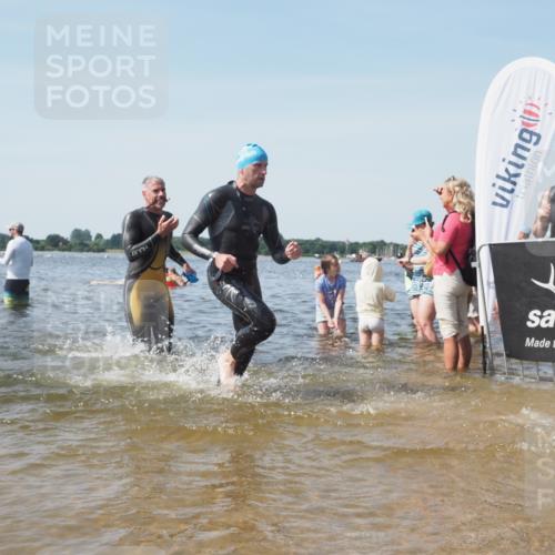 22.06.2025 - Viking Triathlon KatJ http://msf.ph/oto/8102215 22.06.2025 10:34:06 Schwimmen 46, 70, 75, 184, 297, 429, 478, 532, 540, 618, 635 meine-sportfotos.de