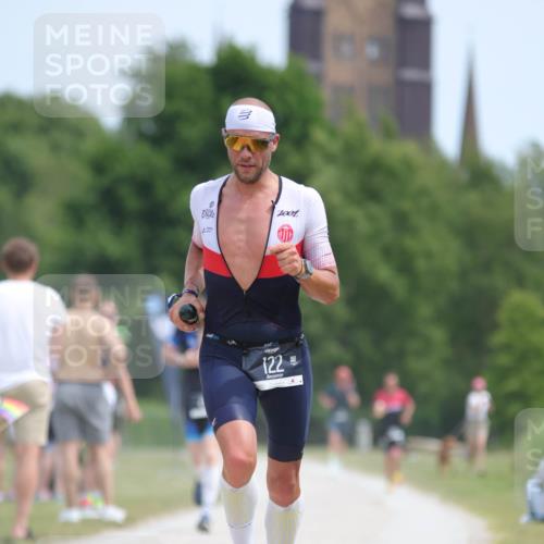 22.06.2025 - Viking Triathlon H.Heesch http://msf.ph/oto/8102229 22.06.2025 13:19:13 Laufen 34, 122, 368, 632 meine-sportfotos.de