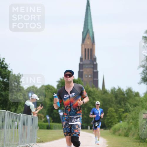 22.06.2025 - Viking Triathlon H.Heesch http://msf.ph/oto/8102246 22.06.2025 12:57:16 Laufen 52, 352, 355 meine-sportfotos.de