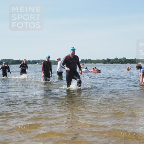 22.06.2025 - Viking Triathlon KatJ http://msf.ph/oto/8102252 22.06.2025 10:34:09 Schwimmen 46, 70, 294, 297, 429, 478, 527, 532, 540, 618, 635 meine-sportfotos.de