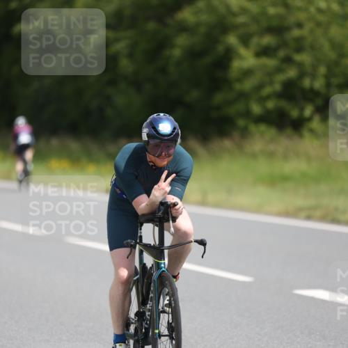 22.06.2025 - Viking Triathlon Yannick Fuchs http://msf.ph/oto/8102287 22.06.2025 12:05:16 Radfahren 37, 50, 197, 202, 205, 286, 364, 474, 550 meine-sportfotos.de