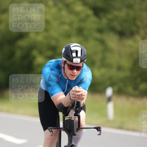 22.06.2025 - Viking Triathlon Yannick Fuchs http://msf.ph/oto/8102302 22.06.2025 11:26:18 Radfahren 15, 234, 236, 272, 298, 556 meine-sportfotos.de