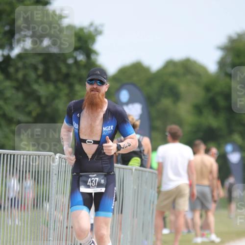 22.06.2025 - Viking Triathlon H.Heesch http://msf.ph/oto/8102308 22.06.2025 13:19:20 Laufen 122, 437 meine-sportfotos.de