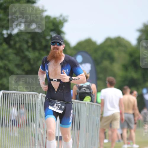 22.06.2025 - Viking Triathlon H.Heesch http://msf.ph/oto/8102316 22.06.2025 13:19:20 Laufen 122, 437 meine-sportfotos.de