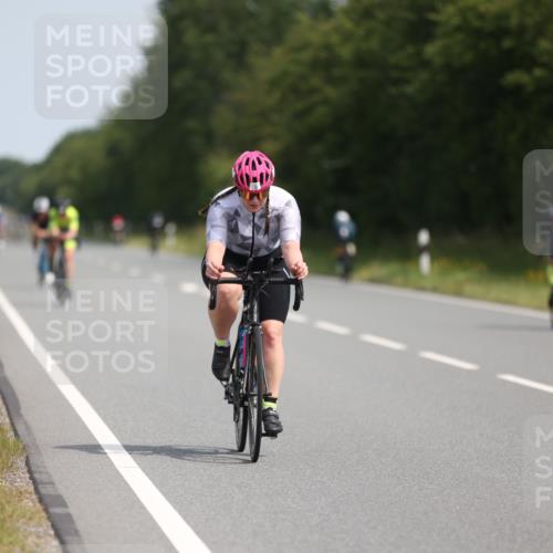 22.06.2025 - Viking Triathlon Yannick Fuchs http://msf.ph/oto/8102338 22.06.2025 11:26:25 Radfahren 61, 236, 659 meine-sportfotos.de