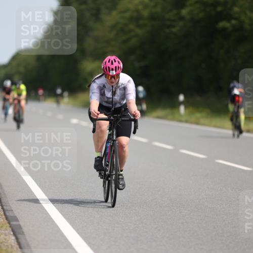 22.06.2025 - Viking Triathlon Yannick Fuchs http://msf.ph/oto/8102344 22.06.2025 11:26:25 Radfahren 61, 236, 659 meine-sportfotos.de