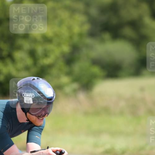 22.06.2025 - Viking Triathlon Yannick Fuchs http://msf.ph/oto/8102349 22.06.2025 12:05:17 Radfahren 37, 50, 197, 202, 205, 286, 308, 364, 474, 550 meine-sportfotos.de