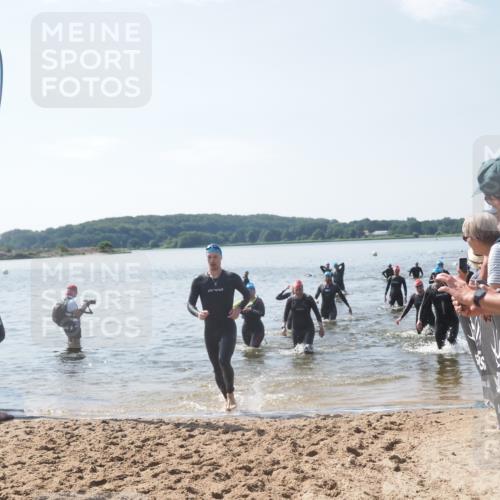 22.06.2025 - Viking Triathlon MichiJ http://msf.ph/oto/8102353 22.06.2025 10:46:00 Schwimmen 217, 342, 360, 372, 468, 525, 615, 621, 633, 647 meine-sportfotos.de