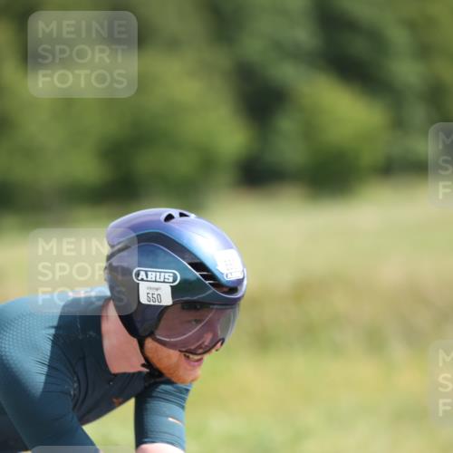 22.06.2025 - Viking Triathlon Yannick Fuchs http://msf.ph/oto/8102356 22.06.2025 12:05:17 Radfahren 37, 50, 197, 202, 205, 286, 308, 364, 474, 550 meine-sportfotos.de