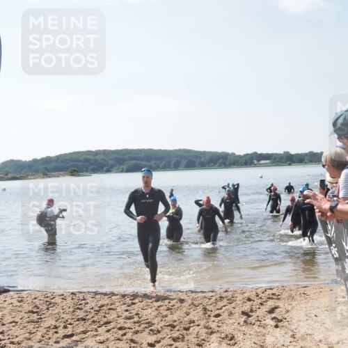 22.06.2025 - Viking Triathlon MichiJ http://msf.ph/oto/8102357 22.06.2025 10:46:00 Schwimmen 217, 342, 360, 372, 468, 525, 615, 621, 633, 647 meine-sportfotos.de