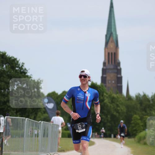 22.06.2025 - Viking Triathlon H.Heesch http://msf.ph/oto/8102363 22.06.2025 12:57:21 Laufen 52, 355 meine-sportfotos.de