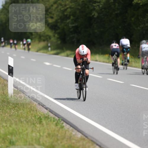 22.06.2025 - Viking Triathlon Yannick Fuchs http://msf.ph/oto/8102366 22.06.2025 12:05:26 Radfahren 232, 286, 308, 609, 612 meine-sportfotos.de