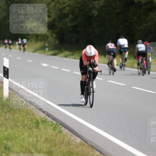 22.06.2025 - Viking Triathlon Yannick Fuchs http://msf.ph/oto/8102372 22.06.2025 12:05:26 Radfahren 232, 286, 308, 609, 612 meine-sportfotos.de
