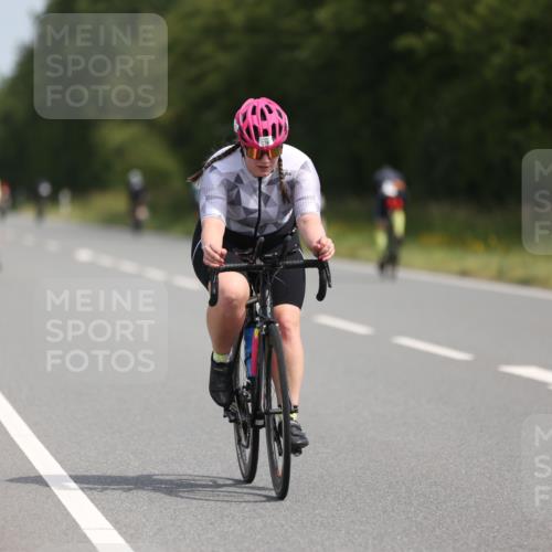 22.06.2025 - Viking Triathlon Yannick Fuchs http://msf.ph/oto/8102373 22.06.2025 11:26:26 Radfahren 61, 236, 659 meine-sportfotos.de