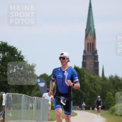 22.06.2025 - Viking Triathlon H.Heesch http://msf.ph/oto/8102399 22.06.2025 12:57:21 Laufen 52, 355 meine-sportfotos.de