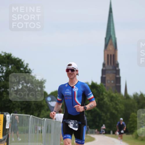 22.06.2025 - Viking Triathlon H.Heesch http://msf.ph/oto/8102429 22.06.2025 12:57:21 Laufen 52, 355 meine-sportfotos.de