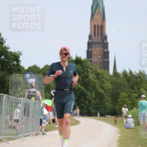 22.06.2025 - Viking Triathlon H.Heesch http://msf.ph/oto/8102438 22.06.2025 13:19:35 Laufen 185, 235 meine-sportfotos.de