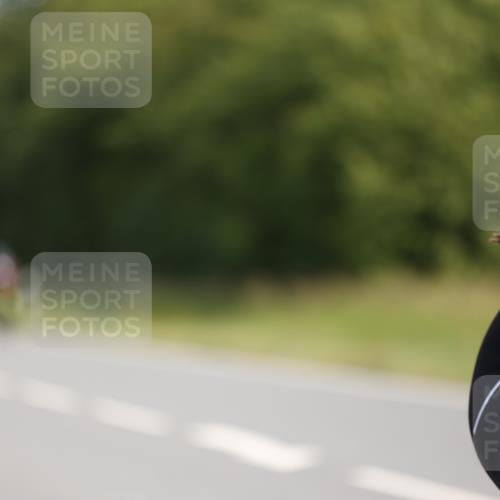 22.06.2025 - Viking Triathlon Yannick Fuchs http://msf.ph/oto/8102467 22.06.2025 11:26:27 Radfahren 61, 236, 659 meine-sportfotos.de