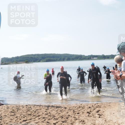 22.06.2025 - Viking Triathlon MichiJ http://msf.ph/oto/8102473 22.06.2025 10:46:03 Schwimmen 144, 217, 342, 372, 468, 525, 615, 621, 633, 647 meine-sportfotos.de