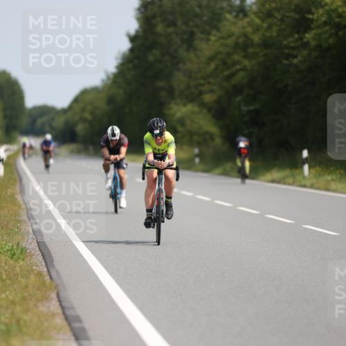 22.06.2025 - Viking Triathlon Yannick Fuchs http://msf.ph/oto/8102477 22.06.2025 11:26:28 Radfahren 61, 236, 659 meine-sportfotos.de