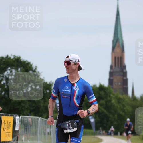 22.06.2025 - Viking Triathlon H.Heesch http://msf.ph/oto/8102482 22.06.2025 12:57:22 Laufen 52, 355 meine-sportfotos.de