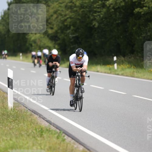 22.06.2025 - Viking Triathlon Yannick Fuchs http://msf.ph/oto/8102493 22.06.2025 12:05:31 Radfahren 47, 102, 183, 232, 308, 609, 612, 652 meine-sportfotos.de