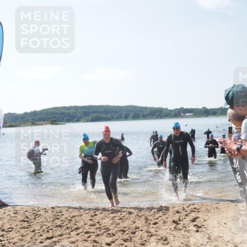 22.06.2025 - Viking Triathlon MichiJ http://msf.ph/oto/8102497 22.06.2025 10:46:04 Schwimmen 144, 217, 342, 372, 468, 525, 615, 621, 633, 647 meine-sportfotos.de