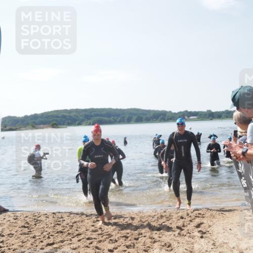 22.06.2025 - Viking Triathlon MichiJ http://msf.ph/oto/8102517 22.06.2025 10:46:05 Schwimmen 121, 144, 217, 342, 372, 468, 525, 615, 621, 633, 647 meine-sportfotos.de