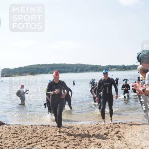 22.06.2025 - Viking Triathlon MichiJ http://msf.ph/oto/8102525 22.06.2025 10:46:05 Schwimmen 121, 144, 217, 342, 372, 468, 525, 615, 621, 633, 647 meine-sportfotos.de