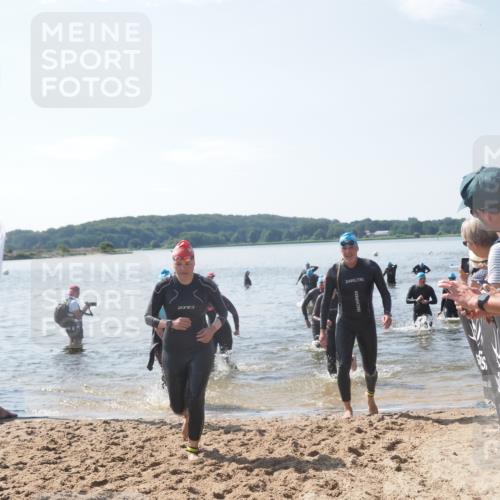 22.06.2025 - Viking Triathlon MichiJ http://msf.ph/oto/8102537 22.06.2025 10:46:05 Schwimmen 121, 144, 217, 342, 372, 468, 525, 615, 621, 633, 647 meine-sportfotos.de