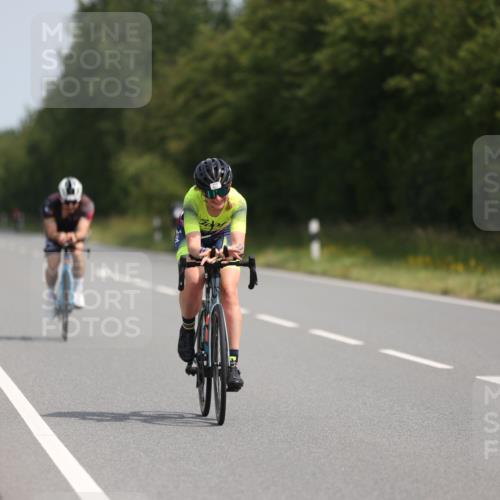 22.06.2025 - Viking Triathlon Yannick Fuchs http://msf.ph/oto/8102539 22.06.2025 11:26:30 Radfahren 61, 236, 659 meine-sportfotos.de
