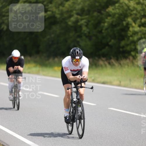 22.06.2025 - Viking Triathlon Yannick Fuchs http://msf.ph/oto/8102542 22.06.2025 12:05:33 Radfahren 47, 102, 158, 183, 232, 485, 609, 612, 652 meine-sportfotos.de