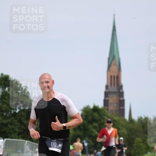 22.06.2025 - Viking Triathlon H.Heesch http://msf.ph/oto/8102550 22.06.2025 13:20:22 Laufen 33, 110 meine-sportfotos.de