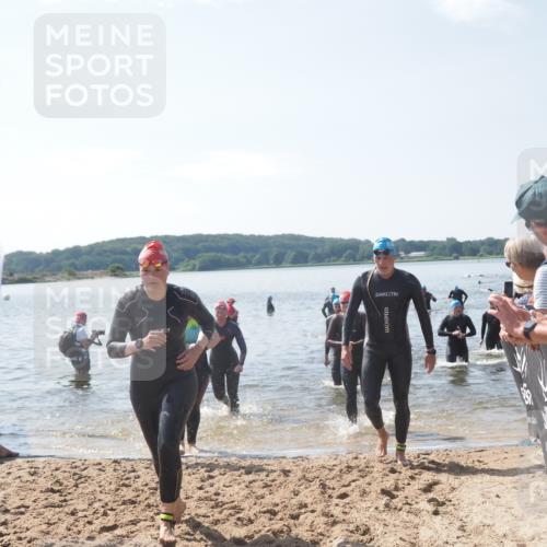 22.06.2025 - Viking Triathlon MichiJ http://msf.ph/oto/8102552 22.06.2025 10:46:06 Schwimmen 121, 144, 217, 342, 372, 468, 525, 615, 621, 633, 647 meine-sportfotos.de