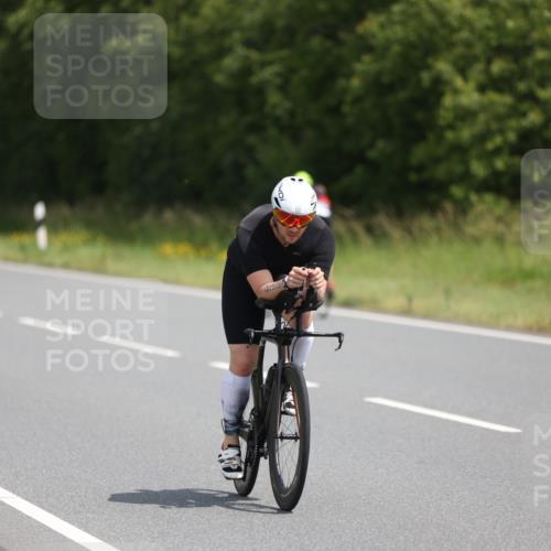 22.06.2025 - Viking Triathlon Yannick Fuchs http://msf.ph/oto/8102583 22.06.2025 12:05:34 Radfahren 47, 102, 145, 158, 183, 232, 368, 485, 609, 652 meine-sportfotos.de