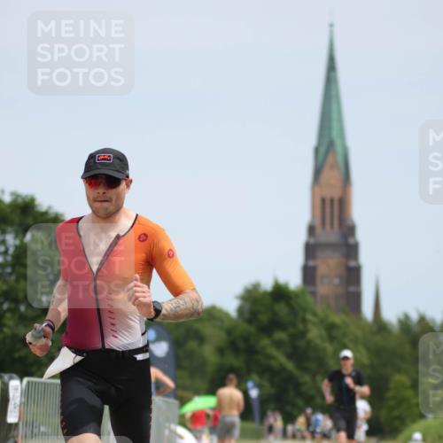 22.06.2025 - Viking Triathlon H.Heesch http://msf.ph/oto/8102588 22.06.2025 13:20:25 Laufen 33, 110, 427 meine-sportfotos.de