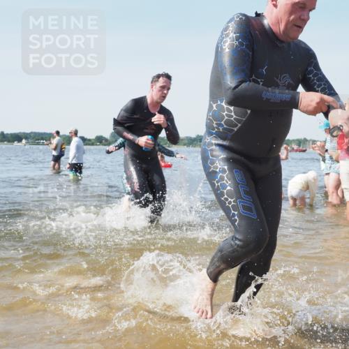22.06.2025 - Viking Triathlon KatJ http://msf.ph/oto/8102594 22.06.2025 10:34:18 Schwimmen 46, 70, 294, 297, 306, 430, 486, 520, 527, 618, 635 meine-sportfotos.de