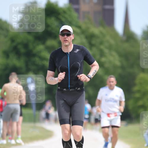 22.06.2025 - Viking Triathlon H.Heesch http://msf.ph/oto/8102620 22.06.2025 13:20:28 Laufen 33, 427, 638 meine-sportfotos.de