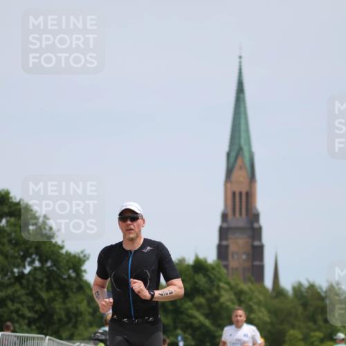 22.06.2025 - Viking Triathlon H.Heesch http://msf.ph/oto/8102631 22.06.2025 13:20:31 Laufen 427, 638 meine-sportfotos.de