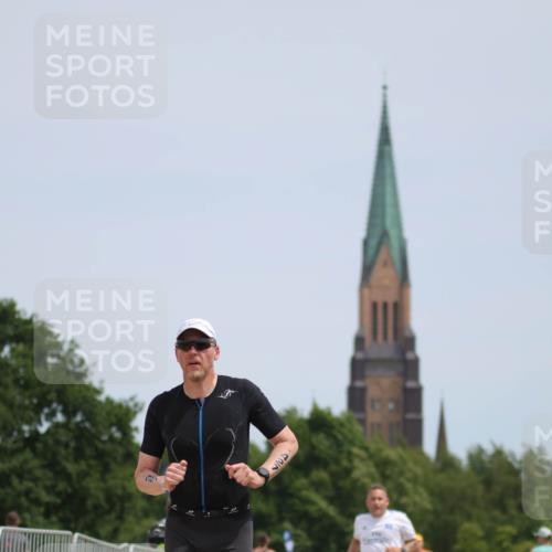 22.06.2025 - Viking Triathlon H.Heesch http://msf.ph/oto/8102637 22.06.2025 13:20:31 Laufen 427, 638 meine-sportfotos.de
